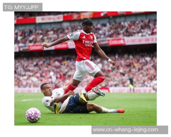 有惊无险! 跟着利物浦2-1热刺，英超最新积分榜出炉，曼城3-0完胜